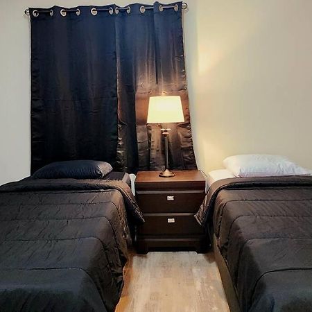 Comfort First - Sleeps 6 Whitehorse Exteriér fotografie