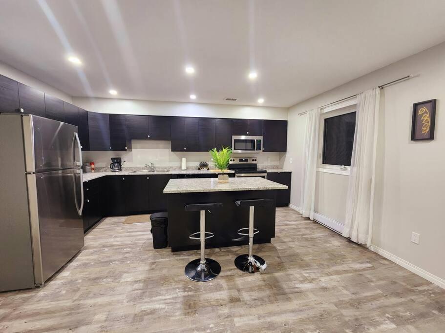 Comfort First - Sleeps 6 Whitehorse Exteriér fotografie